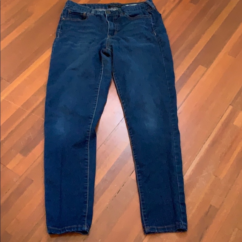 Blue jeans   with front and back pockets